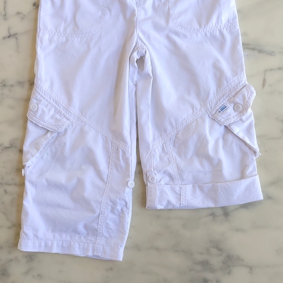 The Children's Place 100% Cotton Cropped Cargo Pant with Adjustable Length. - Picture 6 of 8